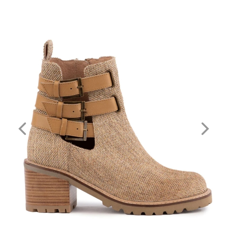 Seychelles GIVE IT A WHIRL BOOT, booties, heels, new. Fall